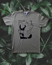 Load image into Gallery viewer, T-Shirt-Figure-Cubist
